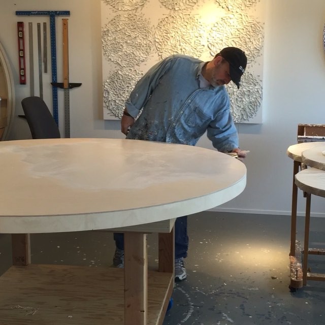 High speed gesso on a 6 round panel. This is a small one there are 7 foot rounds yet to be done. A snapshot from the less glamorous but important parts of being an artist. Good prep and a talented panel builder makes for a much better structure to build my paintings on.