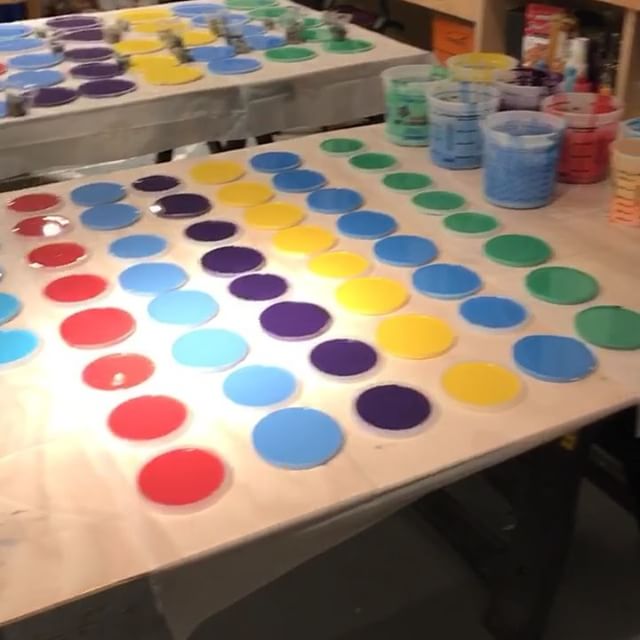 In the studio: Last project hits the tables before @icb_winter_open_studios this upcoming weekend. 10 colors poured in dot dot dot and circle ️ land. Squeezing in some late night studio time before 3 shows in a row. Thanks for following my art adventures on Instagram. Stay tuned for more vids from the studio. Hope to see you at @icb_winter_open_studios this Friday through Sunday. . . . Three upcoming shows: . @icb_winter_open_studios December 1-3 in Sausalito. . . . @spectrummiami during @artbasel in Miami December 7-10th Both 811 with @adcfineart . . and @startupartfair in Venice beach at the Kinney - Los Angeles January 26-28. . .
