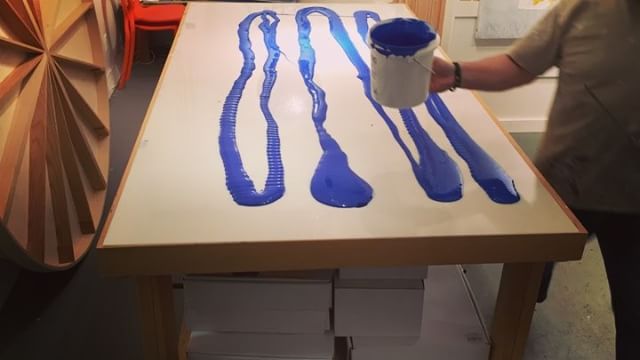 In the studio: Time lapse vid of blue layer pour of acrylic paint. Each layer is a gallon of @goldenpaints Three or four days and next layer of white will be poured. Then three more days another layer of blue. Acrylic skin will be incorporated into a new 60x60 piece. Stay tuned for more progress pics