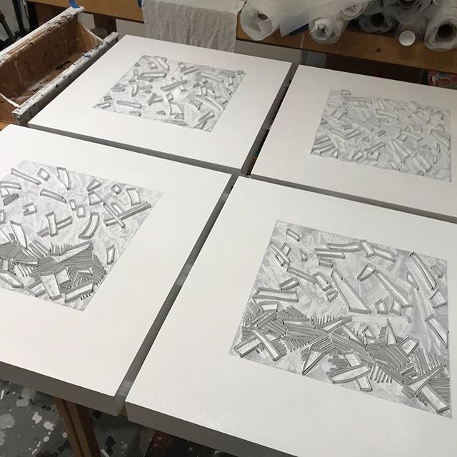 In the studio: show deadline land - jamming out last pieces! Friday night project is completing a four panel (48x48) (120x120cm)piece for my upcoming show at @startupartfair January 26-28th in Los Angeles. This piece and a number of other new works will be available at this 3 day art fair event. Thanks for checking out My studio and art process vids. Check out and purchase my work at these shows: . . SOCAL @startupartfair in Venice Beach at the Kinney - Los Angeles January 26-28 Room 217 . . And very excited to be off to Rome Italy  March 2-4 for @artroomsfairs . . .