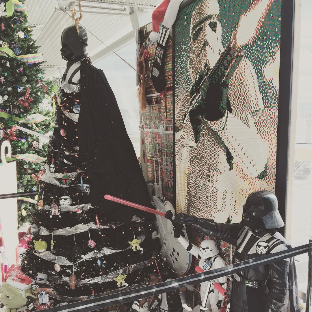 Darth Vader Christmas tree hmmmm I must still be in Vegas #starwars #vegas #notatwork #darthvader #christmastree #christmastreedecoration #darthvader