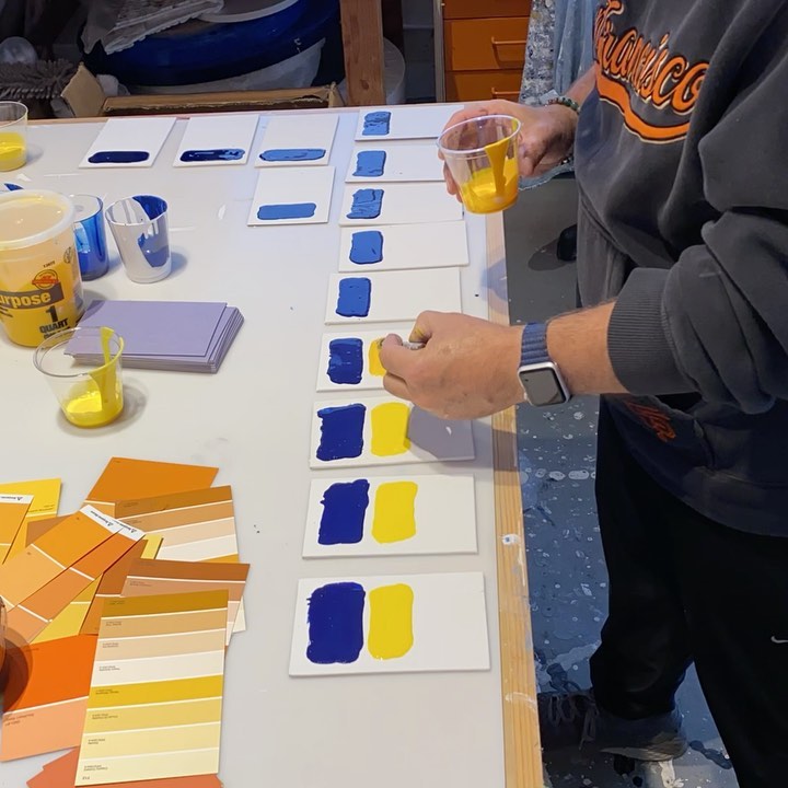 Friday in the studio: Round two Of some samples for a upcoming commission project. Two coats to give the color some depth then off for review and approval.
.

Grateful that some projects are moving forward and there is work to be done. 
.
.
.
.
.
.