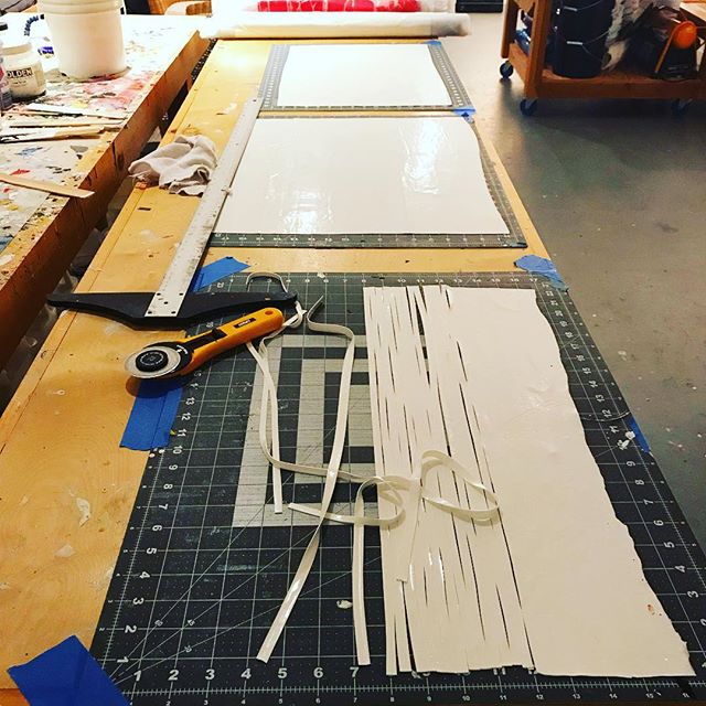 In the studio: Materials ready and waiting. I’m full of ideas and inspiration as I jump into a pile of new art pieces and projects. Work starting this weekend is for a March show. 2019 is off to a good start. Happy Thursday from my studio to your corner of the world. .
.
.
