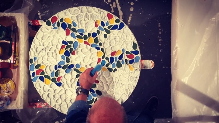 In the studio: Time lapse video of a Braided Series painting being filled with acrylic gels and Golden liquid paints. This is a 29" round painting titled "Park Road" is available for purchase.  Enjoy the turbo show!