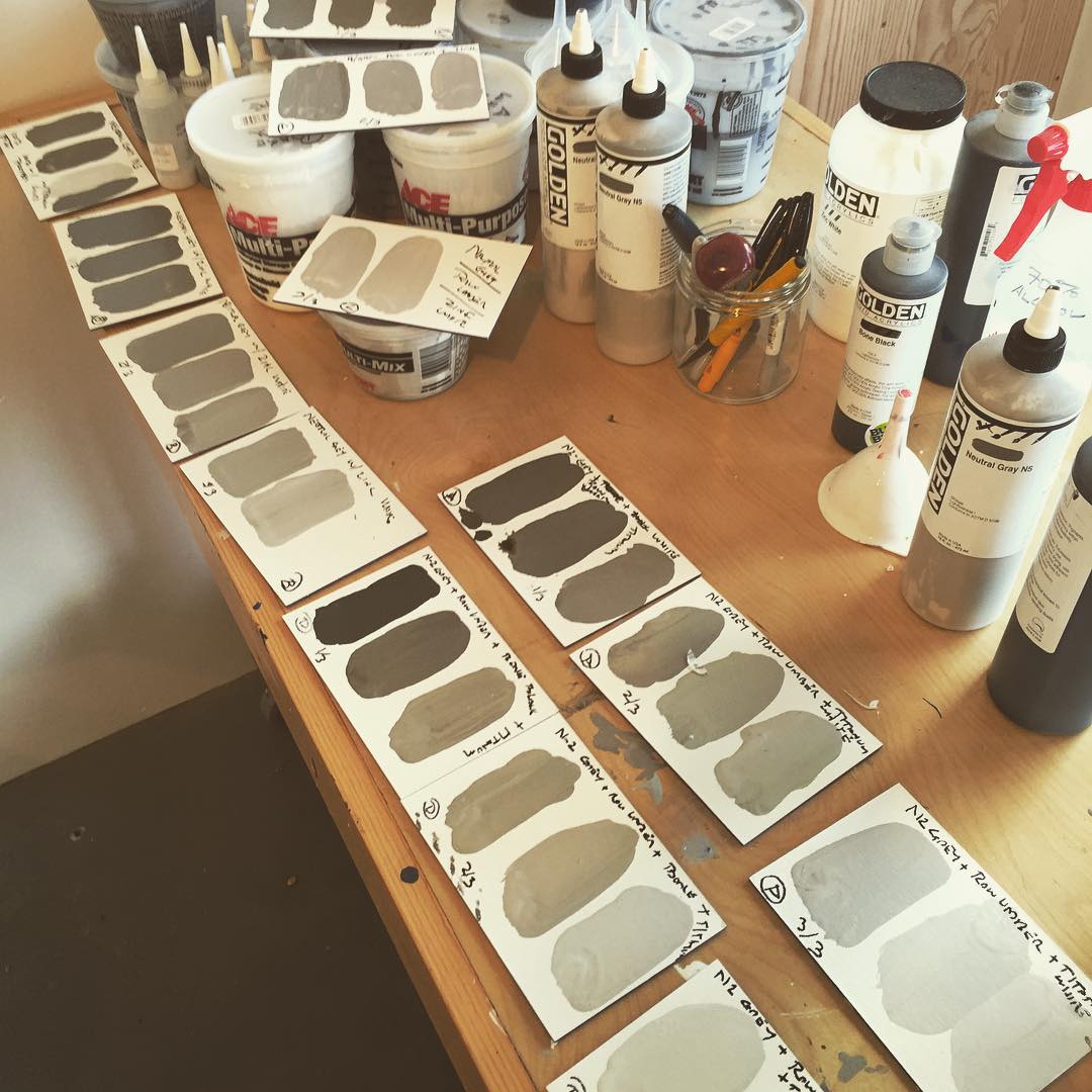 Looking for the perfect grey or gray. It's color mix and compare day in the studio. So far not quite the desired shade. #paint #mixingpaint #color #colorstudy #goldenpaints #inthestudio #abstract #artiststudio #brianhuberart #sfart #abstractart #artistsoninstagram #colormixing