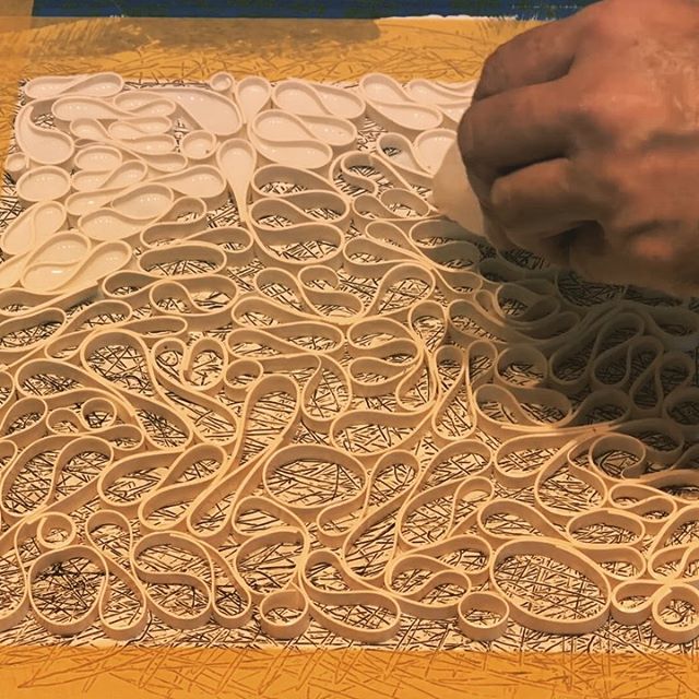 Monday “fill them up” fun in studio land: Texture fill -1st of two fills on these two pieces.. Working on a couple of new braided series pieces in this quick timelapse vid. A few days to dry then color fills are next. . Up next is a trip to Santa Fe for @artsantafe July 18th-21st showing with @Jentoughgallery And an fun “Artists working in their studios” one day open house at the @icbartists on July 20th. . . . . . .
